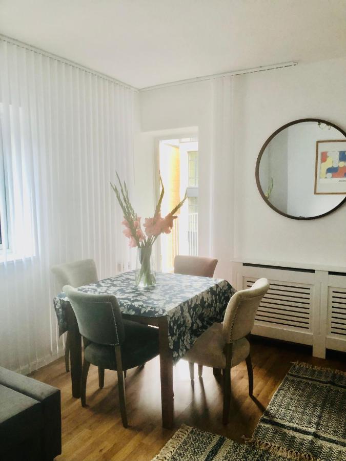 City Location- 2 Bedroom Apartment Londen Buitenkant foto